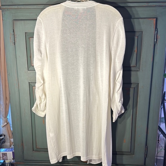 NWOT Chico's White Long Cardigan with Open Front and Lightweight Knit - Picture 3 of 7